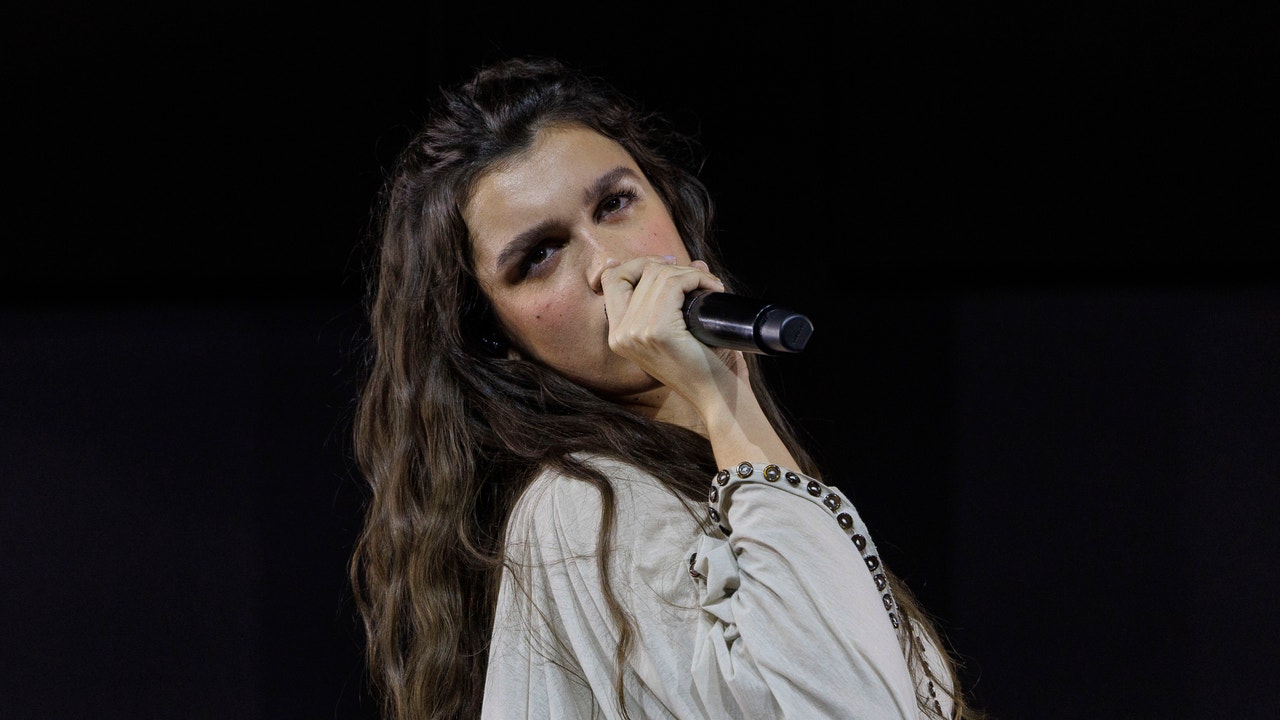 Amaia celebra su cumpleaños en Pamplona con el primer concierto de su gira