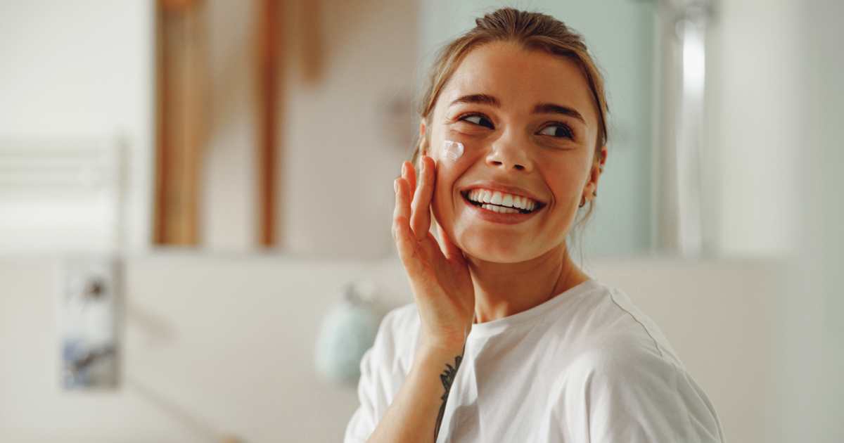 “Por la noche, al poner la crema, si acaricias la piel de forma consciente, se produce mucho bienestar”