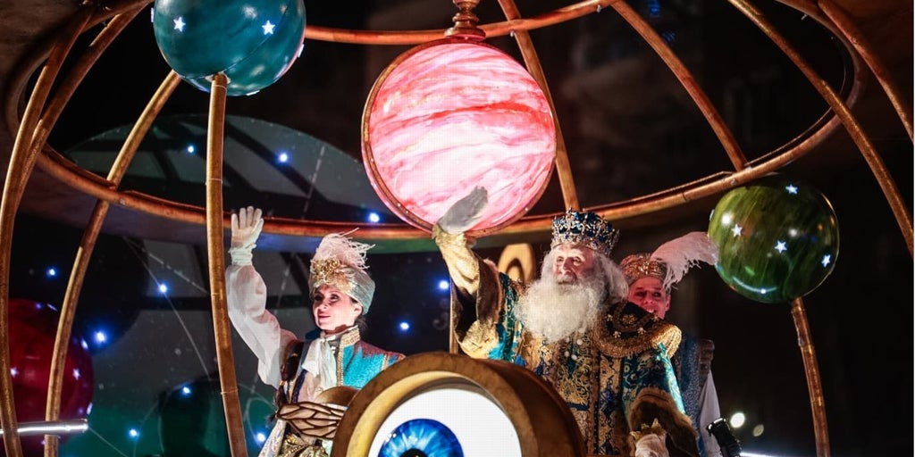 Cabalgata de Reyes Magos de Madrid 2026, en imágenes