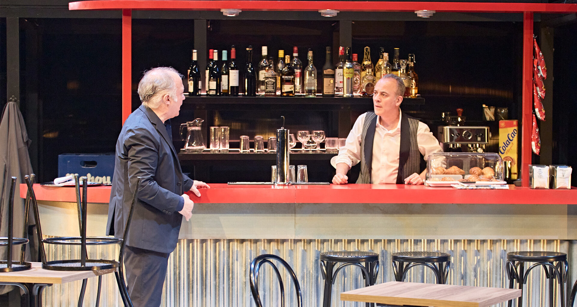 Javier Gutiérrez y Luis Bermejo vuelven al Teatro del Soho CaixaBank con Los Yugoslavos