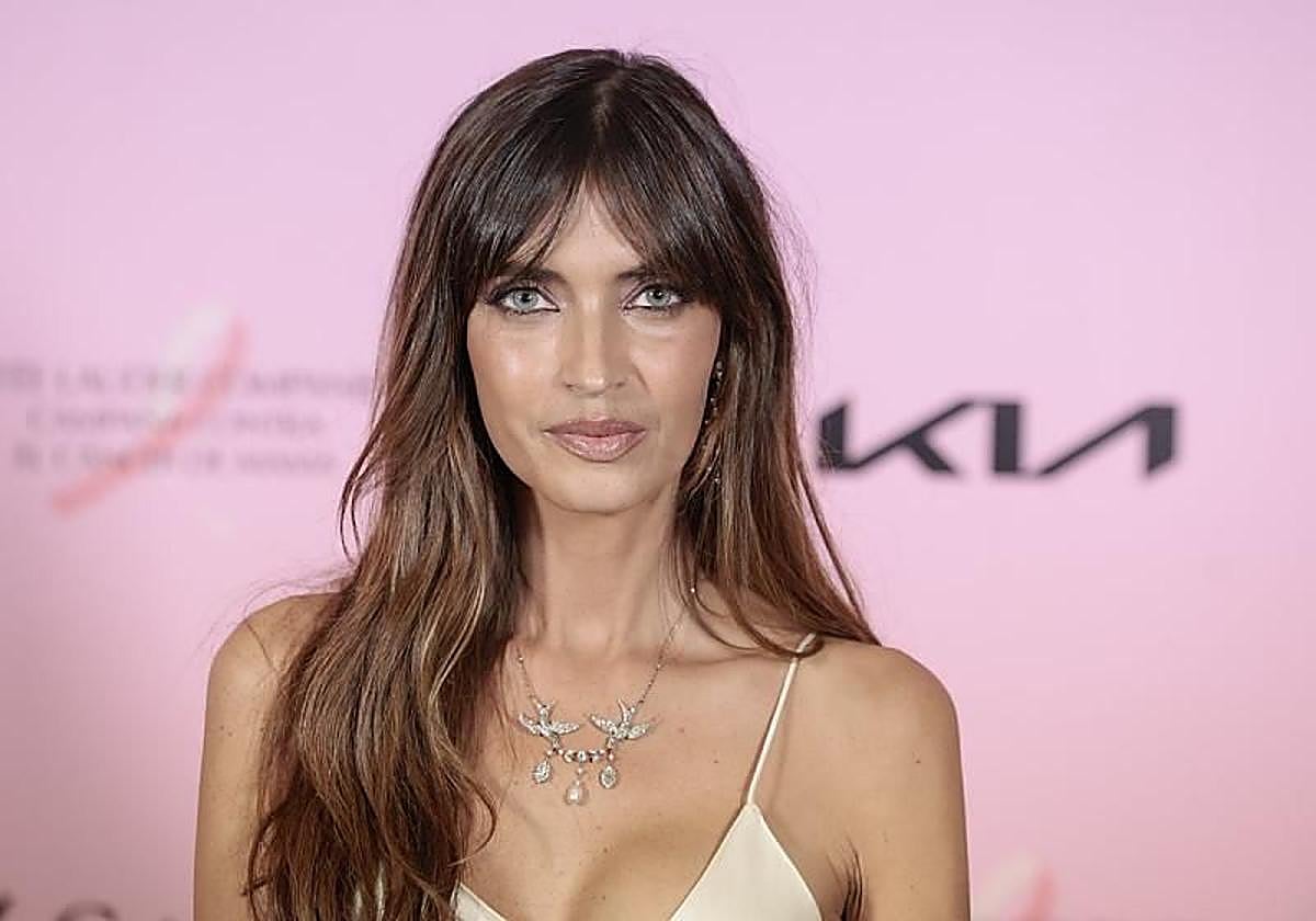 Malas noticias para Sara Carbonero: se retrasa su salida del hospital después de tener que ser intervenida de urgencia