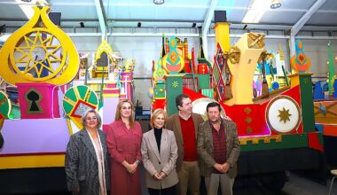 La alcaldesa acompaña a los Reyes Magos de Jerez 2026 en la prueba de tronos de la Cabalgata