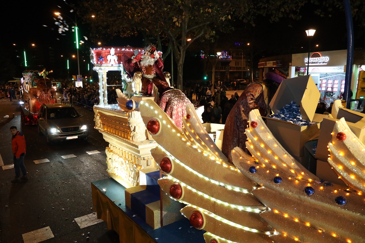Más de 55 carrozas acompañarán a los Reyes Magos en la Cabalgata de Fuenlabrada 05-01-2026