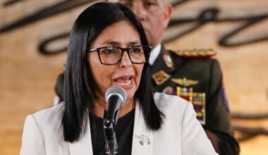 Delcy Rodríguez se reunió en Doha con agentes de la CIA y el ministro de Exteriores ruso