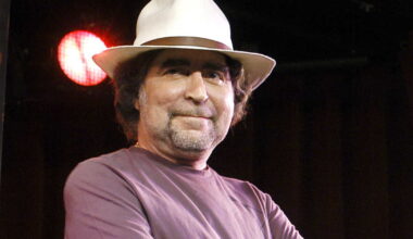 así es Curro, el hermano policía de Joaquín Sabina