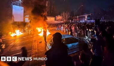 “Enemigos de Dios”: las protestas en Irán desafían a las fuerzas de seguridad a pesar de los reportes de cientos de muertos y heridos en los últimos 3 días