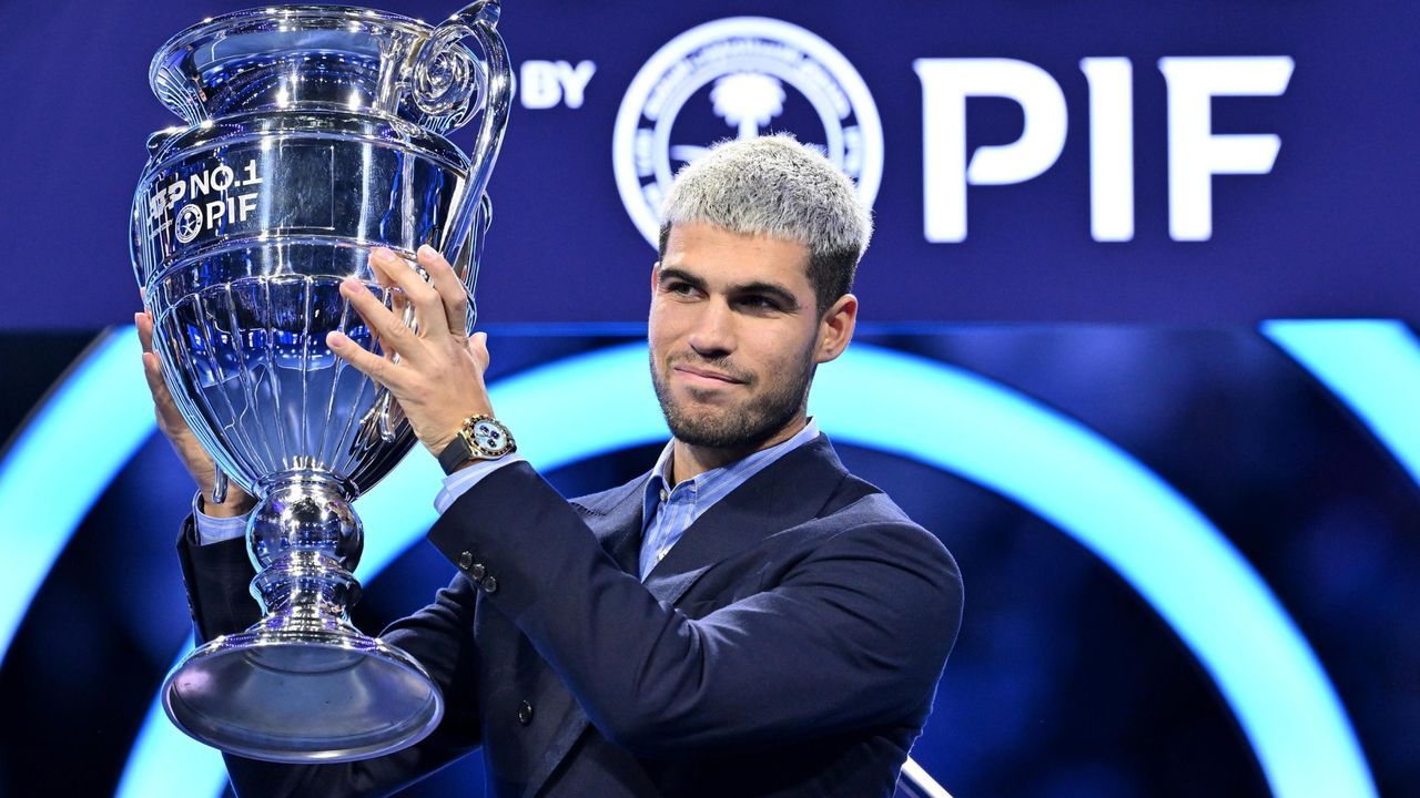 Carlos Alcaraz seguirá entrenando en El Palmar hasta el domingo para volar el lunes hasta Corea del Sur - La Voz de Galicia