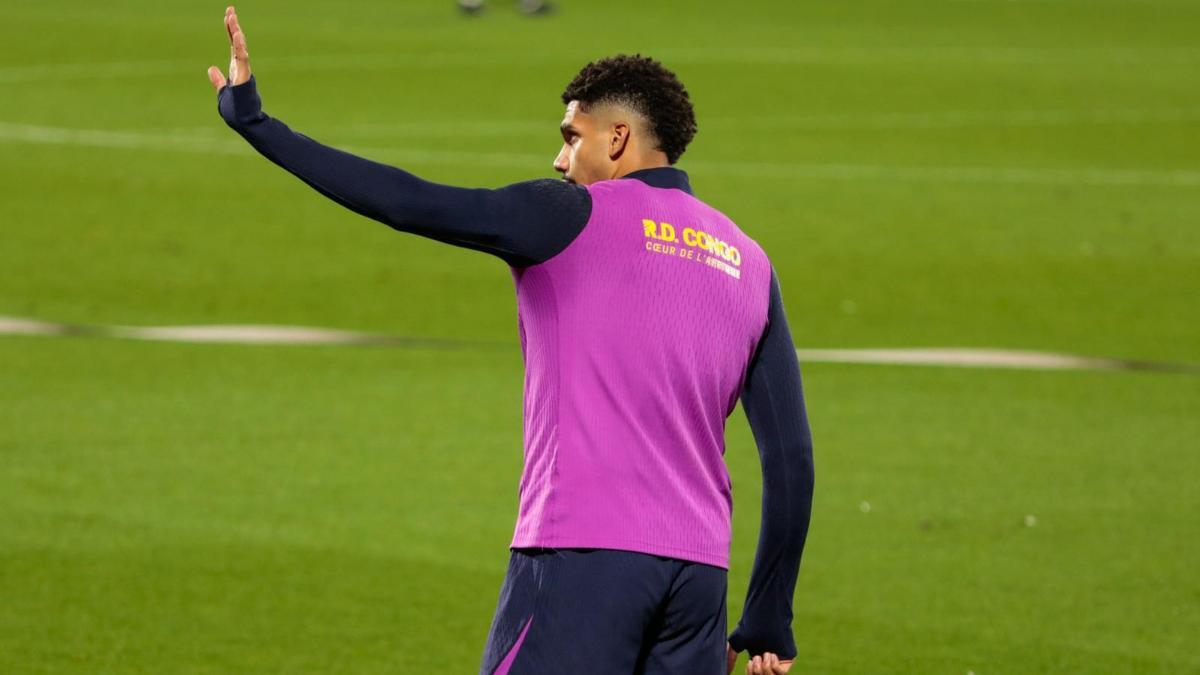 Araujo, en su regreso a los entrenamientos