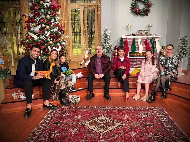 En le marco del Día de Reyes, Michaela Bisogno visitó el foro de 'Ventaneando' para reencontrarse con los compañeros de su papá