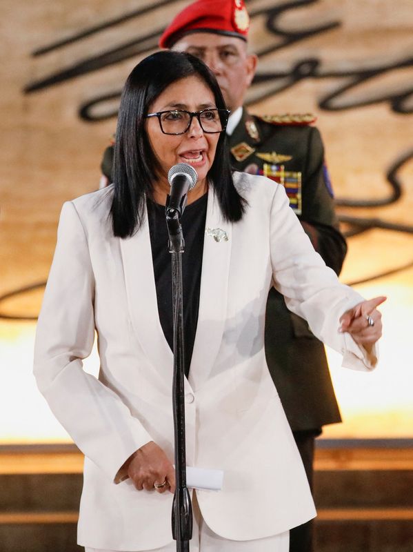 Brasileño Batista se reúne con autoridades en Washington y Caracas, busca acuerdos petroleros