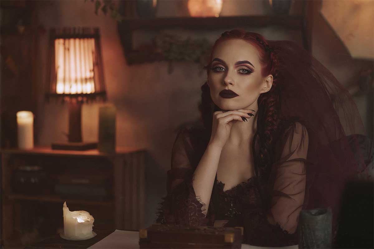 Fabienne Erni de ELUVEITIE debutará en solitario con "Starveil"