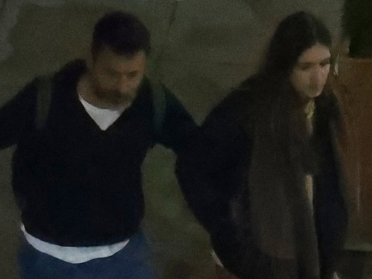 Sara Carbonero, de vuelta en la capital madrileña arropada por su pareja, José Luis Cabrera