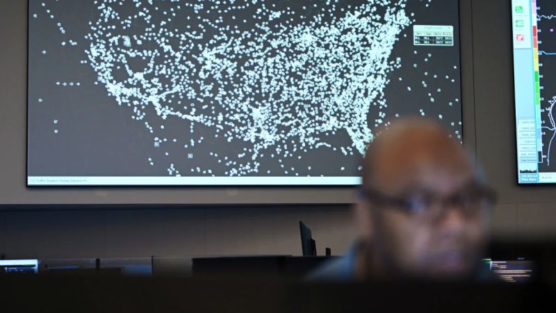 EE.UU. advierte sobre “riesgos potenciales” en varios puntos del espacio aéreo de América Latina debido a actividad militar