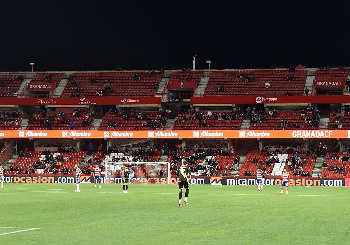 La peor entrada que se recuerda en Los Cármenes con solo 4.468 espectadores