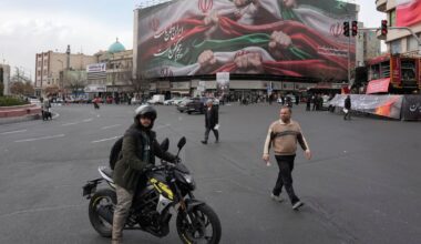Recomiendan a los operadores evitar volar sobre el espacio aéreo de Irán ante el "alto riesgo para los vuelos civiles"