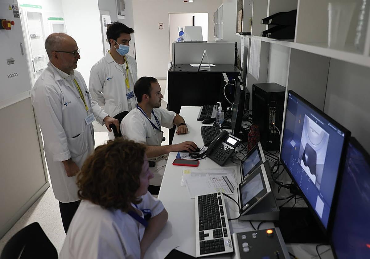La braquiterapia de próstata llegará al Hospital esta primavera