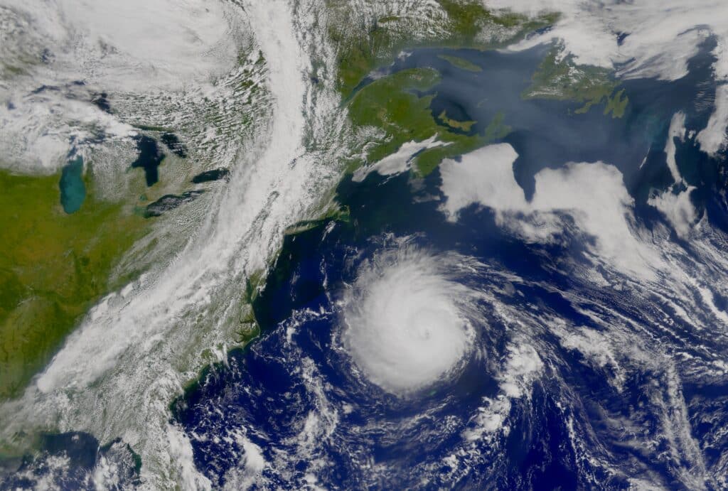 Las doce imágenes de satélites de la NASA que cuentan la historia de 2025