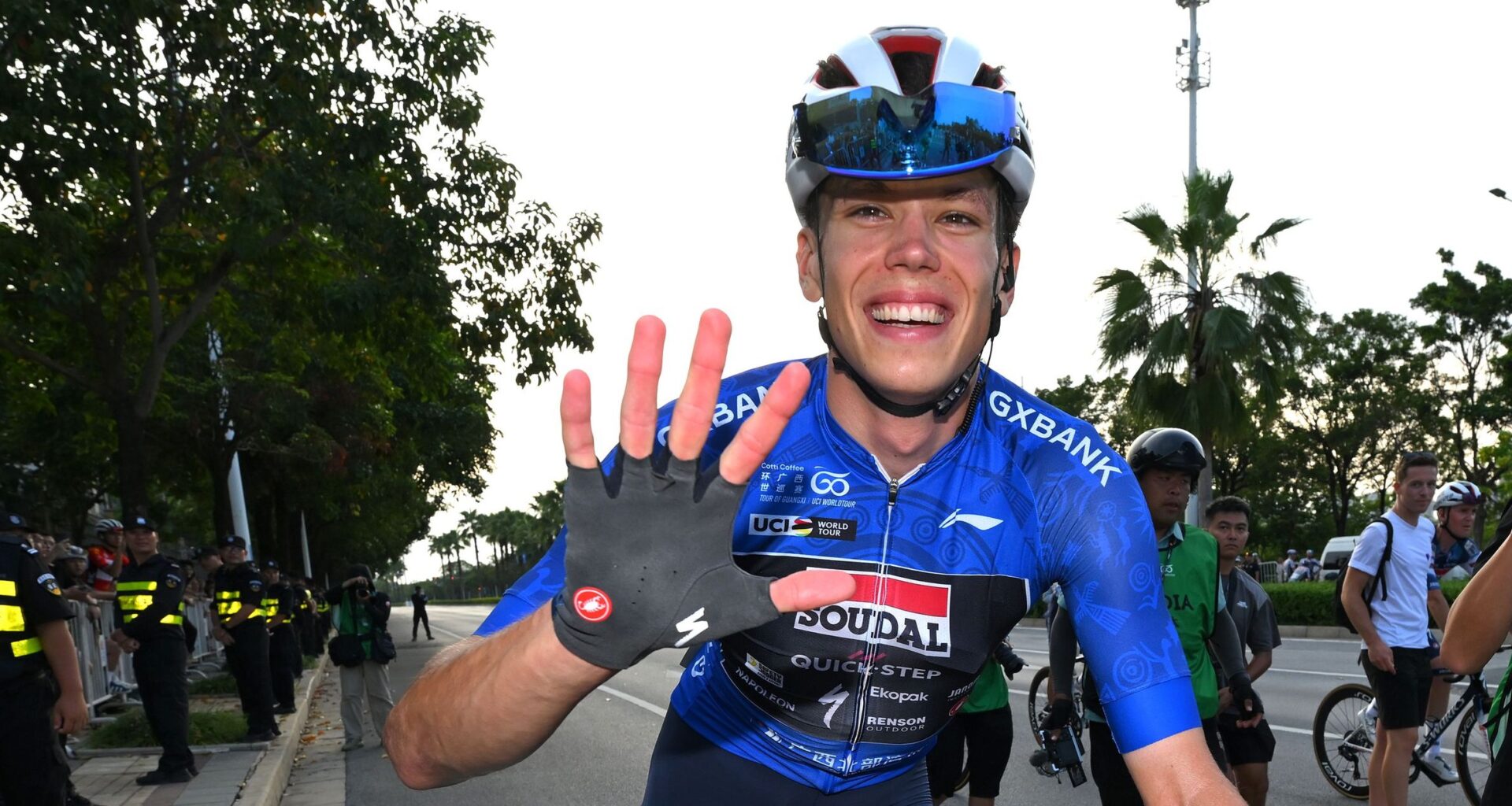 Renovación clave en el equipo de Mikel Landa: Tras la salida de Evenepoel, ata a su máxima estrella Paul Magnier