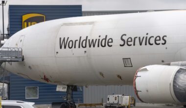 EEUU lanza varios avisos de peligro "debido a actividades militares" en el espacio aéreo del Pacífico que va desde México a Ecuador