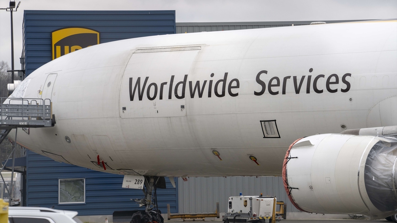 EEUU lanza varios avisos de peligro "debido a actividades militares" en el espacio aéreo del Pacífico que va desde México a Ecuador