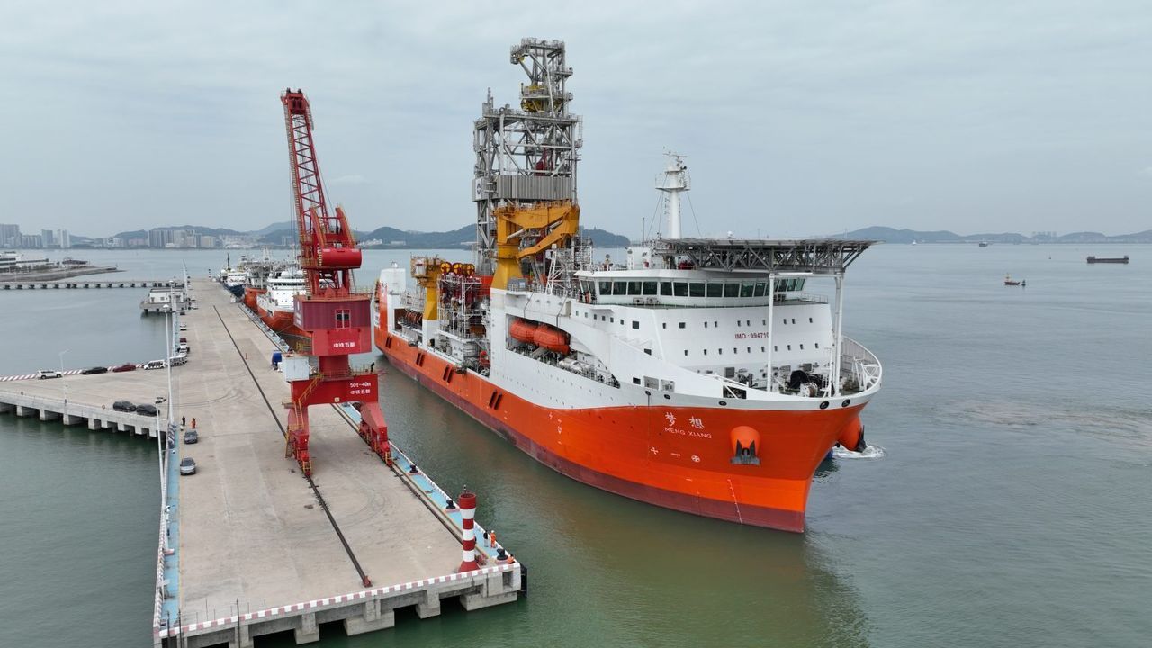En el 2026, regreso a la Luna y viaje al centro de la Tierra - La Voz de Galicia