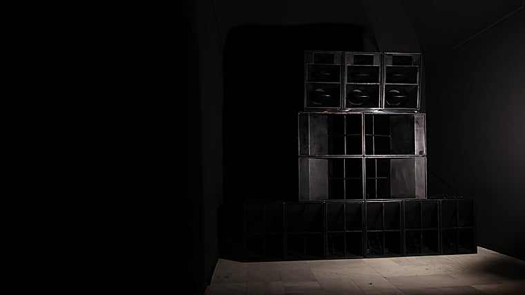 Primera sala, la de los altavoces, del proyecto 'museístico' de Laxe