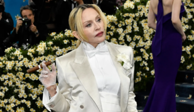 Madonna versiona el clásico italiano 'La Bambola' de Patty Pravo para Dolce & Gabbana