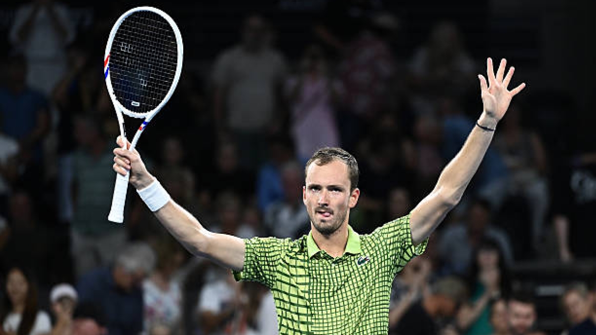 Daniil Medvedev sobrevivió a un partido durísimo en Brisbane.