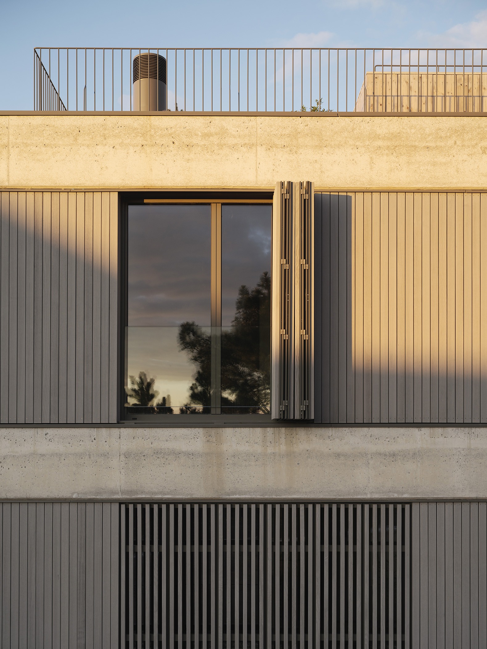 FOXOS by Carbajo Barrios. Photograph by Luis Díaz Díaz.