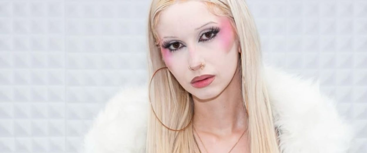 Polémica por la presencia de Metrika en los Army Awards, los premios asociados a la extrema derecha