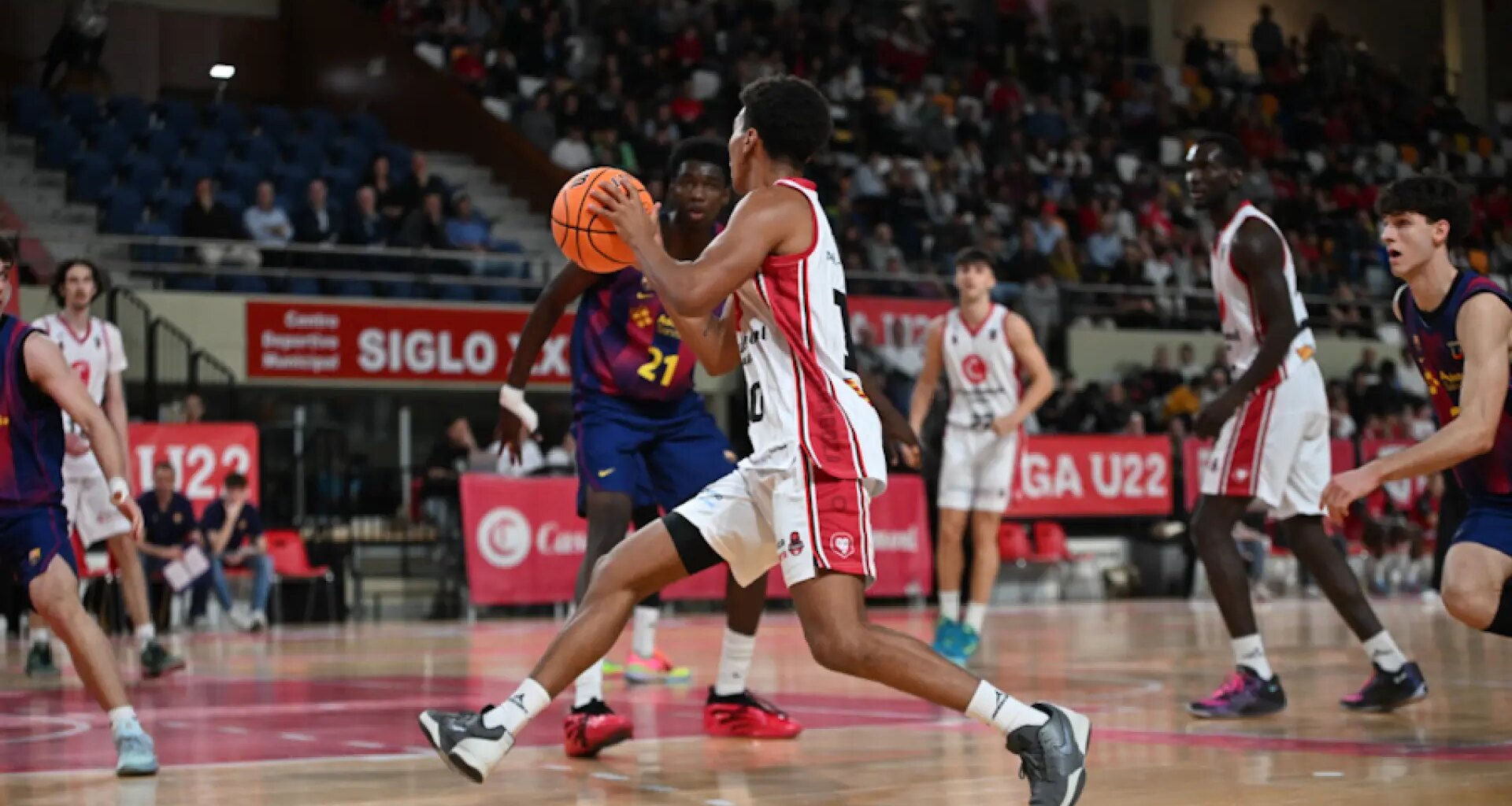 El Casademont Zaragoza U22 mira al liderato de la Liga U