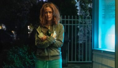 Rose Byrne estrena en cines la inquietante película 'Si pudiera, te daría una patada'