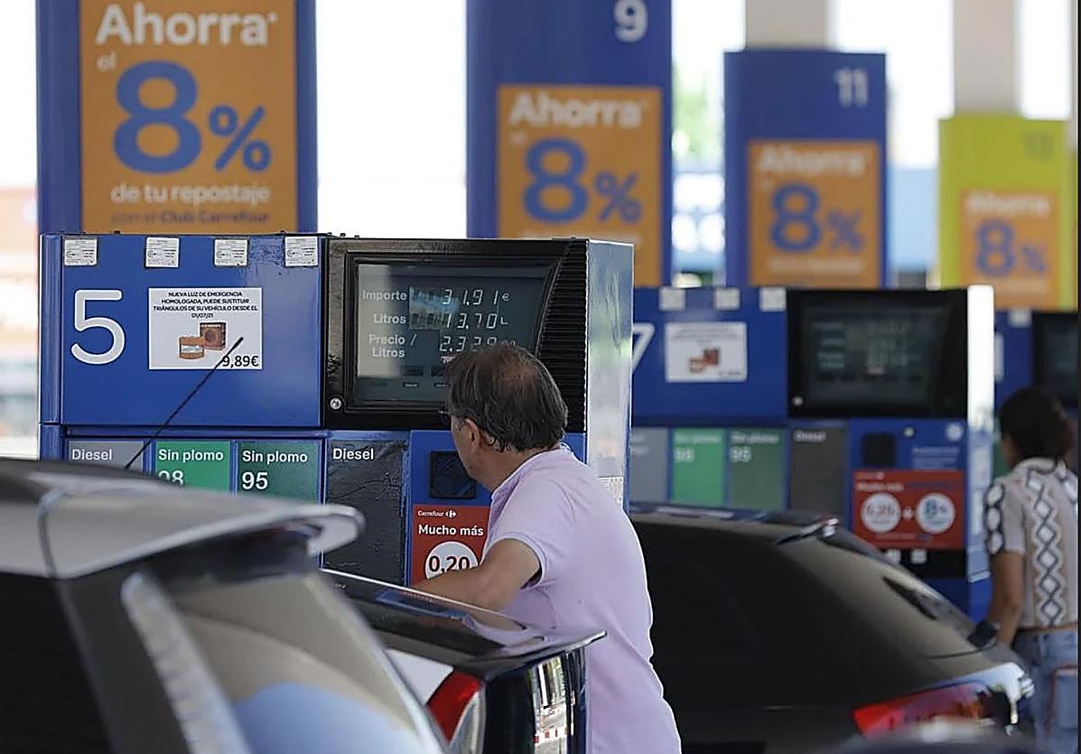 El precio de la gasolina y el diésel desde el 8 de enero: el coste de llenar el depósito en el arranque de 2026