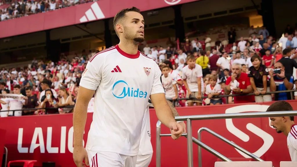 Ramón Martínez firma hasta 2029 con el Real Valladolid