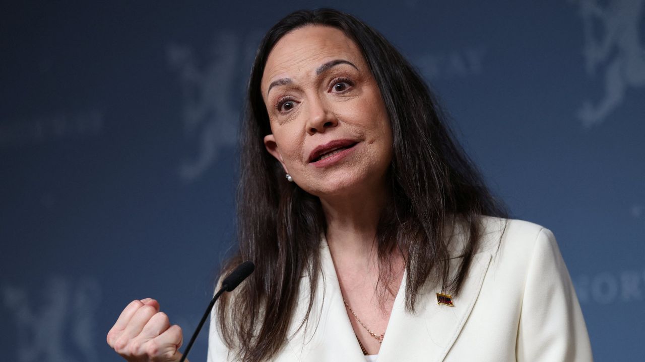 Trump dice que sería «un gran honor» compartir el Nobel de la Paz con María Corina Machado - La Voz de Galicia