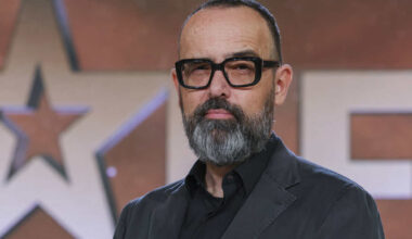 “Era un niño viejo. Hacía cosas de mayor. Pasaba de la pelota y jugaba al ajedrez. Era el más pringado de la clase porque estudiaba”