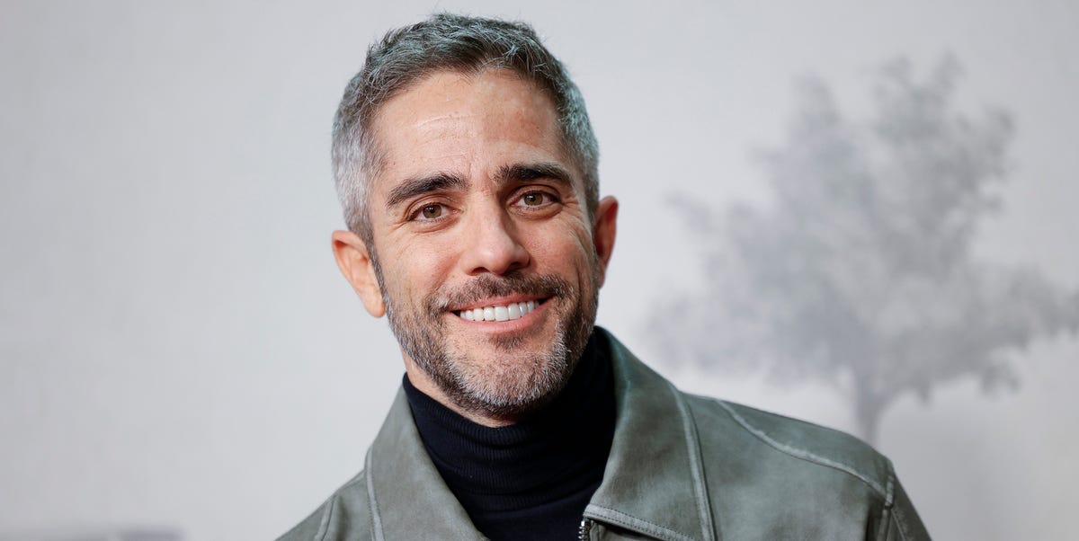 jardín con piscina y gimnasio propio en unos 1.000 metros cuadrados