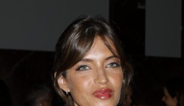 Sara Carbonero sale de la UCI tras una operación de urgencia y Casillas deja claro cómo se encuentra la presentadora