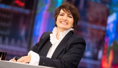 "Mis hermanas y yo impulsamos a mi madre a separarse de mi padre y adoptamos su apellido"