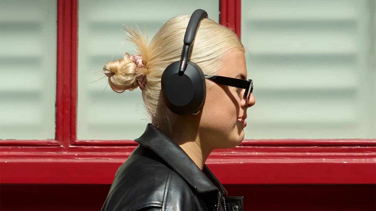 Estos auriculares Sony son una auténtica referencia, y hoy hunden su precio para volverse más accesibles