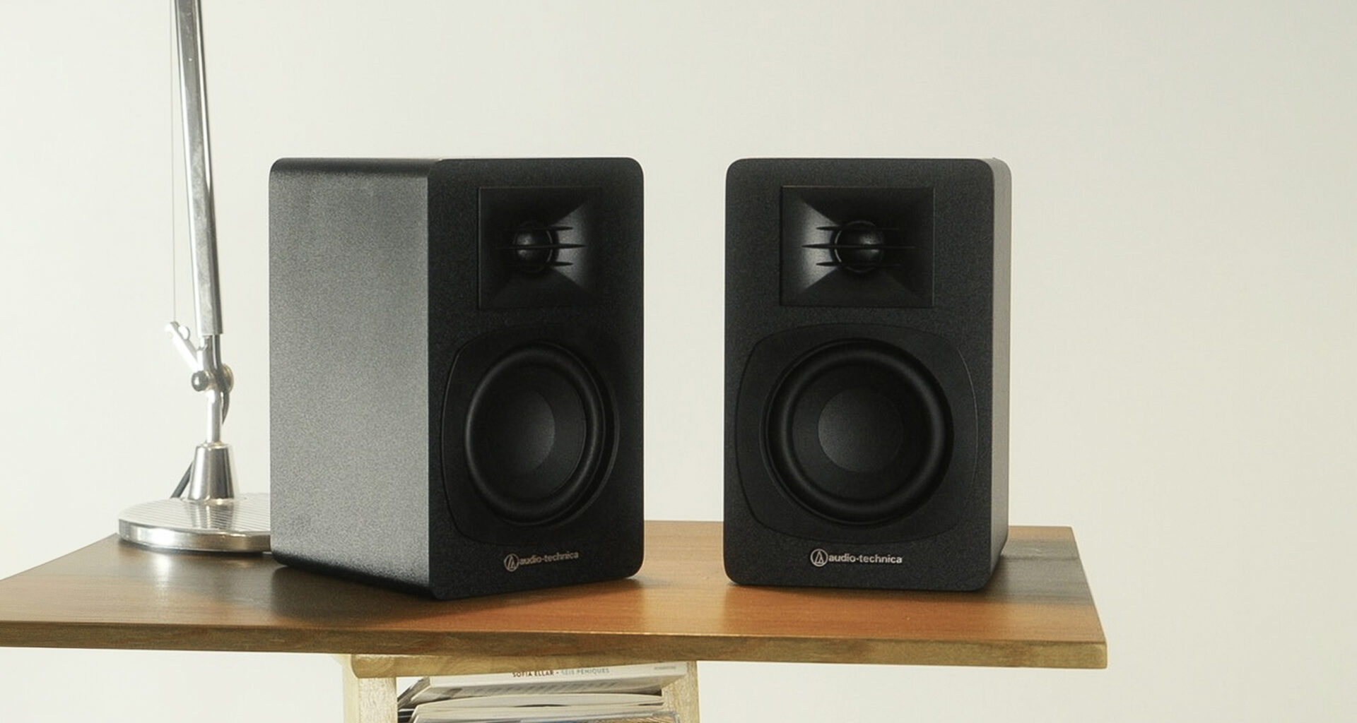 Sorteo de altavoces Audio-Technica AT-SP3X en Zonamovilidad - Participa y gana