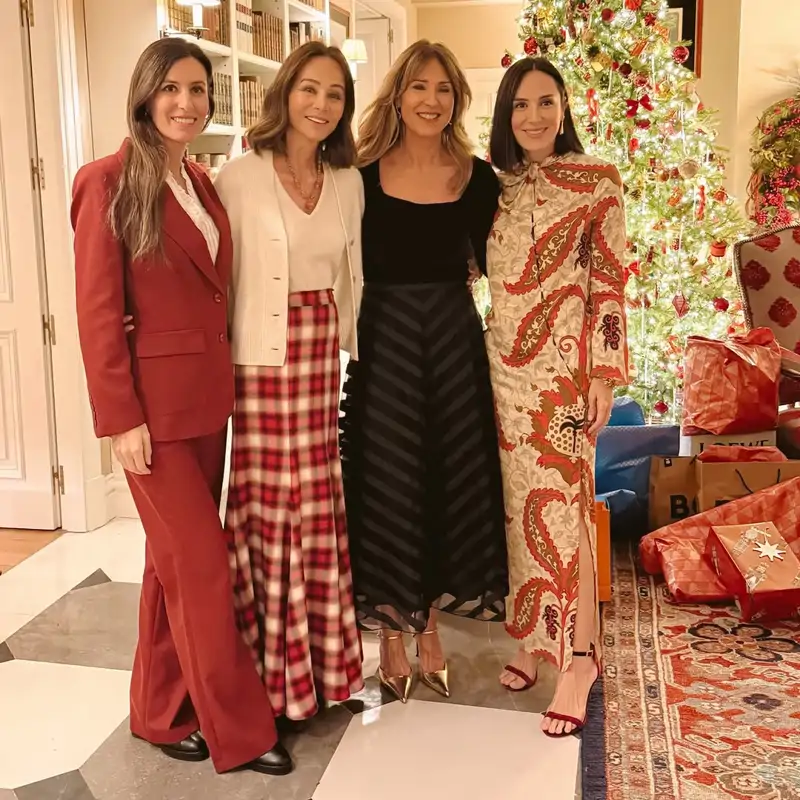 Tamara Falcó, Isabel Preysler, Carolina Molas y Ana Boyer