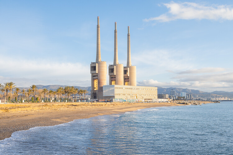 El Congreso Mundial de Arquitectos de la UIA 2026 Barcelona presenta su programa y ponentes - Imagen 1 de 12