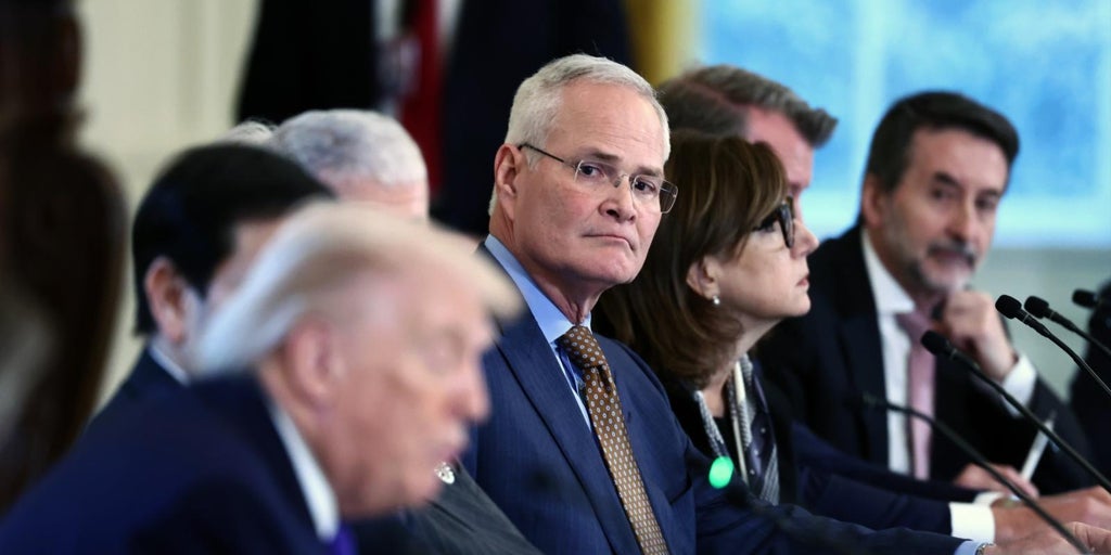 Trump exige 100.000 millones a las petroleras para relanzar el petróleo venezolano