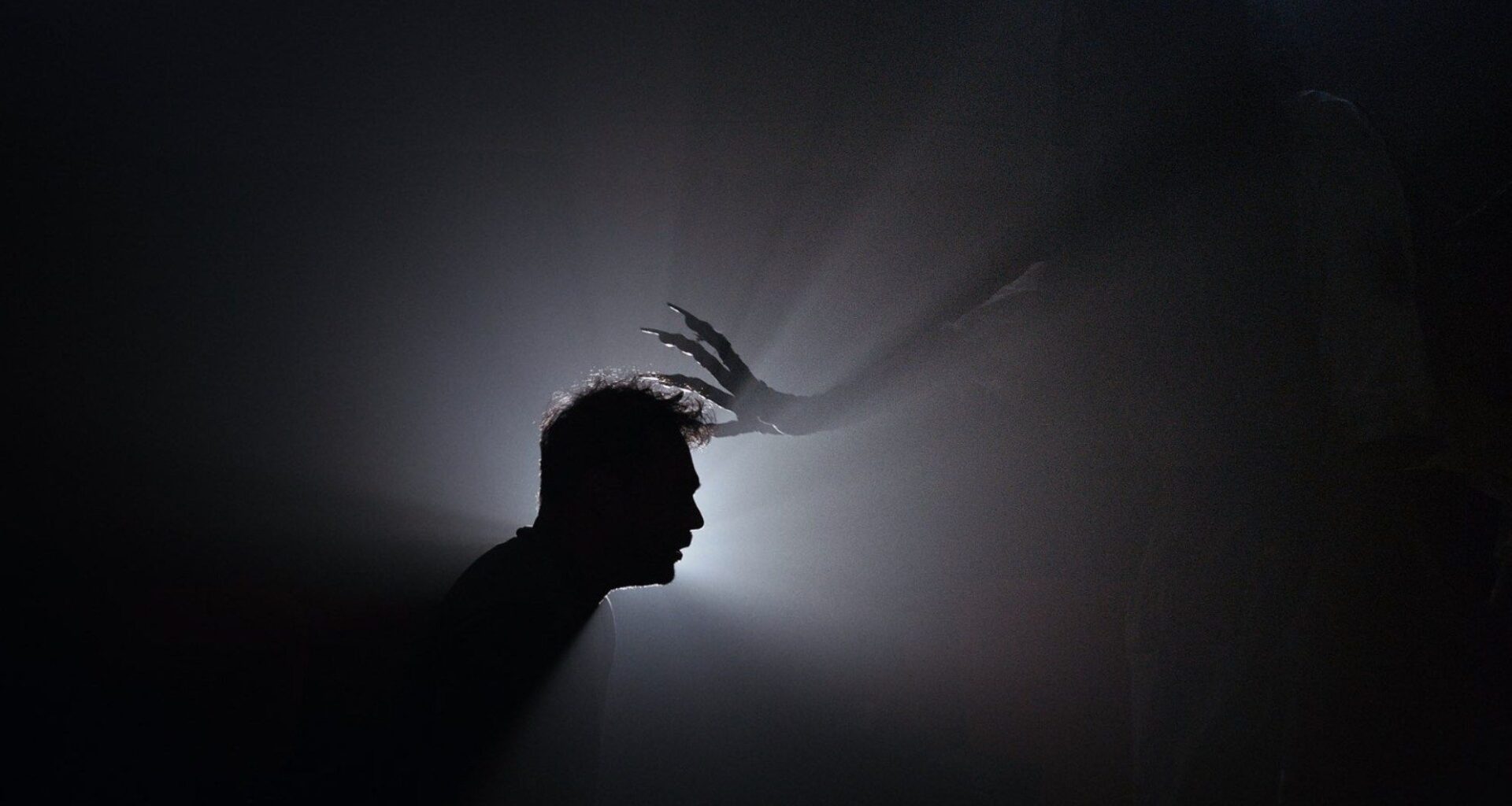 Posthouse: Llega a Netflix esta cinta de terror asiático