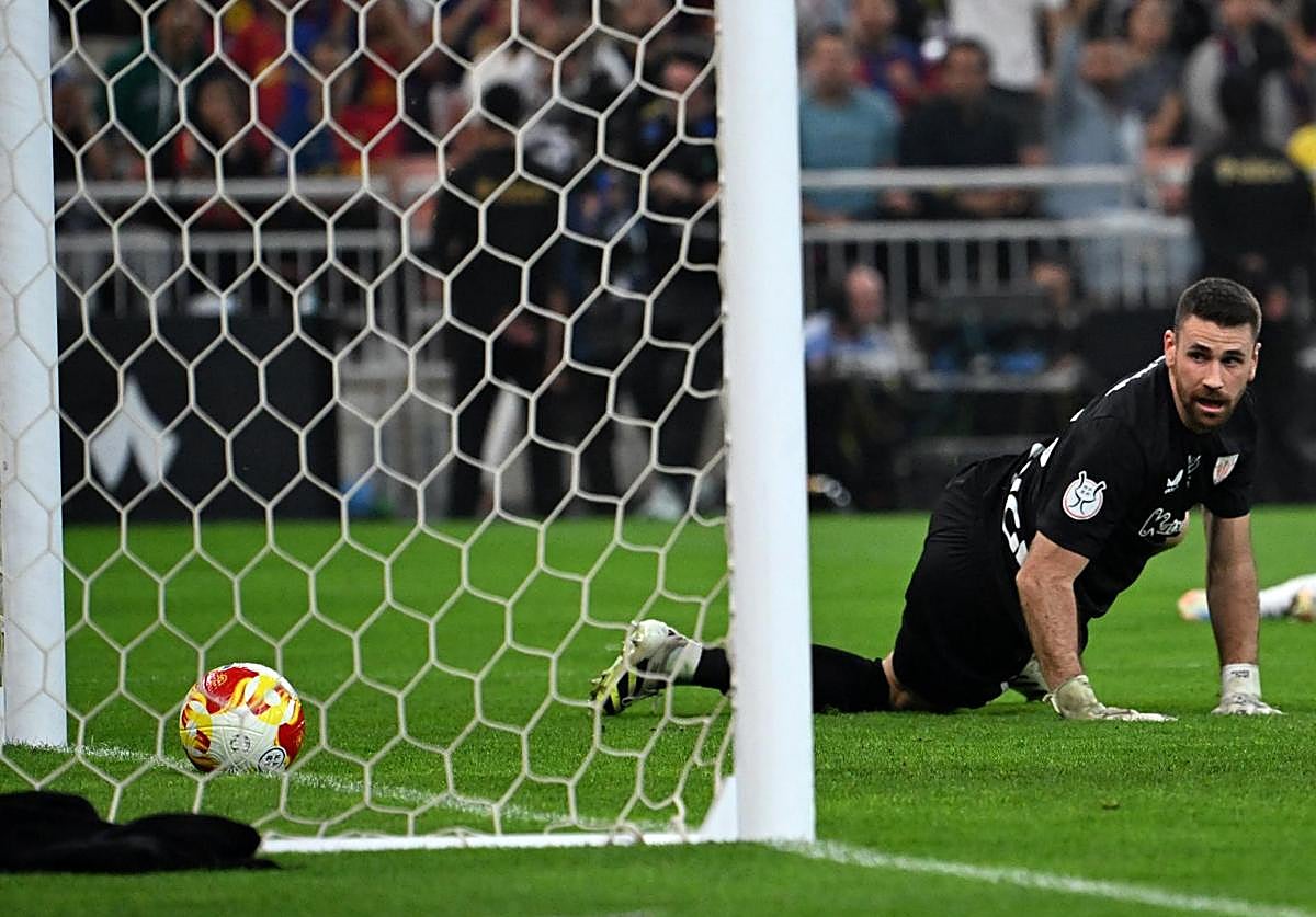 El peor momento de Unai Simón para encajar una goleada