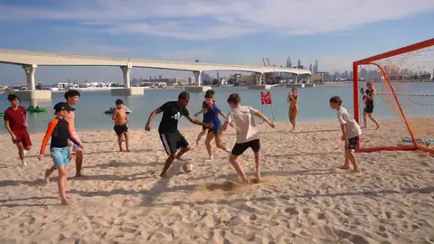 Las vacaciones de Lamine Yamal con su familia en Dubái: "Me levanté enfadado otra vez"