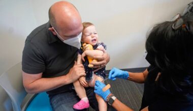 Según las nuevas directrices, algunas vacunas ya no se recomiendan de forma generalizada para todos los niños.