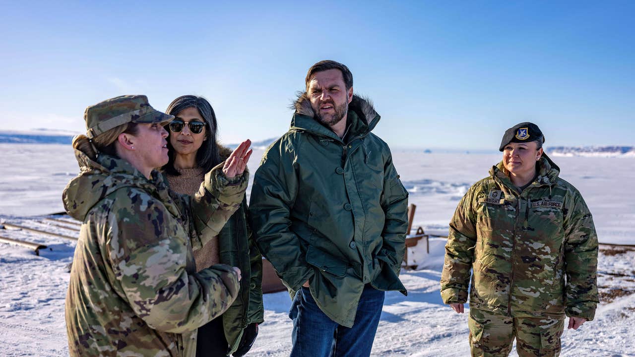 Dinamarca envía militares a Groenlandia horas antes de la reunión clave con Vance y Rubio en la Casa Blanca