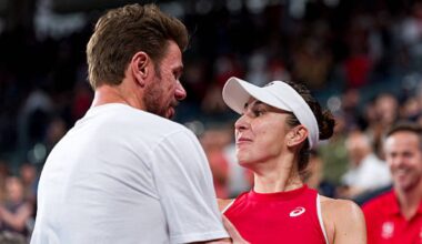 Wawrinka y Bencic celebran una victoria de Suiza en la United Cup 2026. Fuente: Getty
